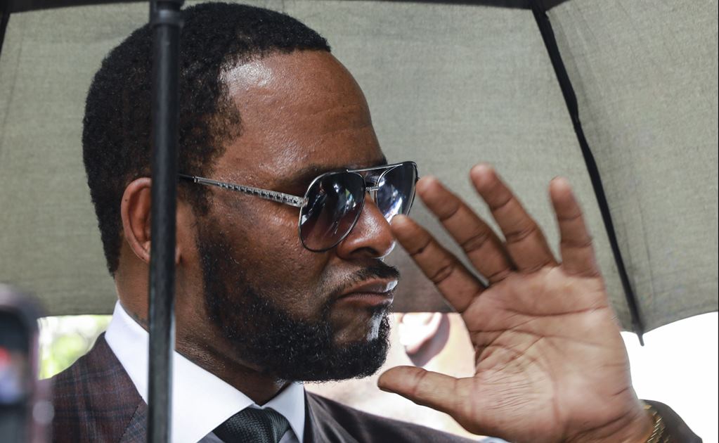 R. Kelly enfrenta audiencia por acusaciones de tráfico sexual
