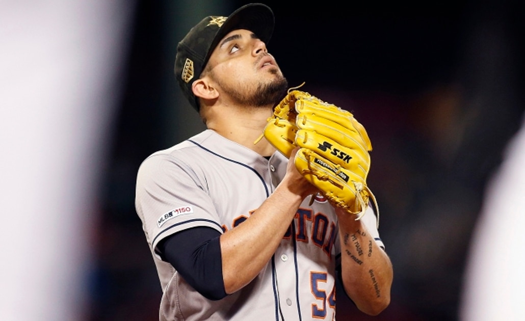 Roberto Osuna, el mexicano más dominante en el deporte a nivel mundial