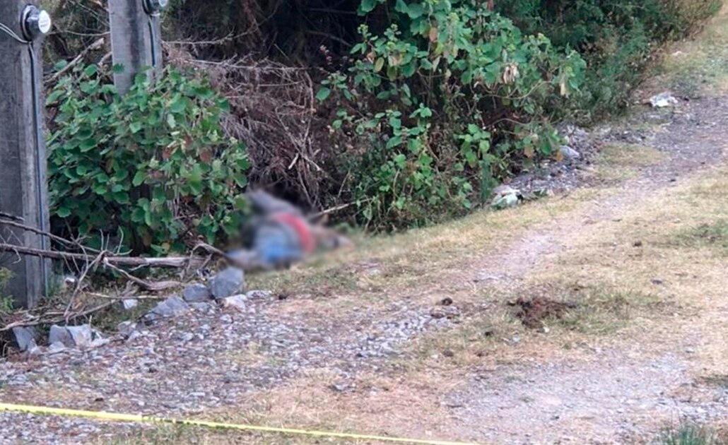 Localizan cadáver en carretera Rioverde