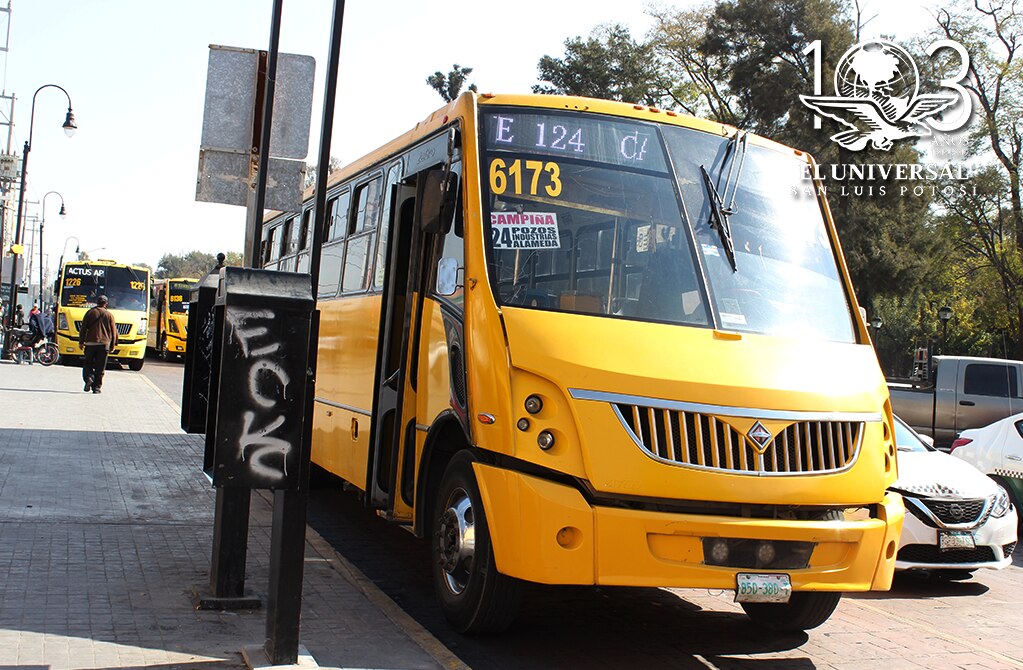 Usuarios descalifican incremento a la tarifa del transporte urbano