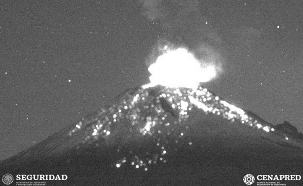 Popocatépetl registra explosión con bajo contenido de ceniza
