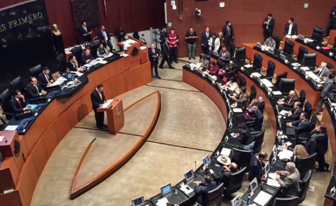 Germán Martínez Cázares, en tribuna planteó el reto que enfrentará en la dirección del IMSS y pidió la ayuda del Senado para cumpir su misión. Foto: Juan Carlos Reyes/EL UNIVERSAL