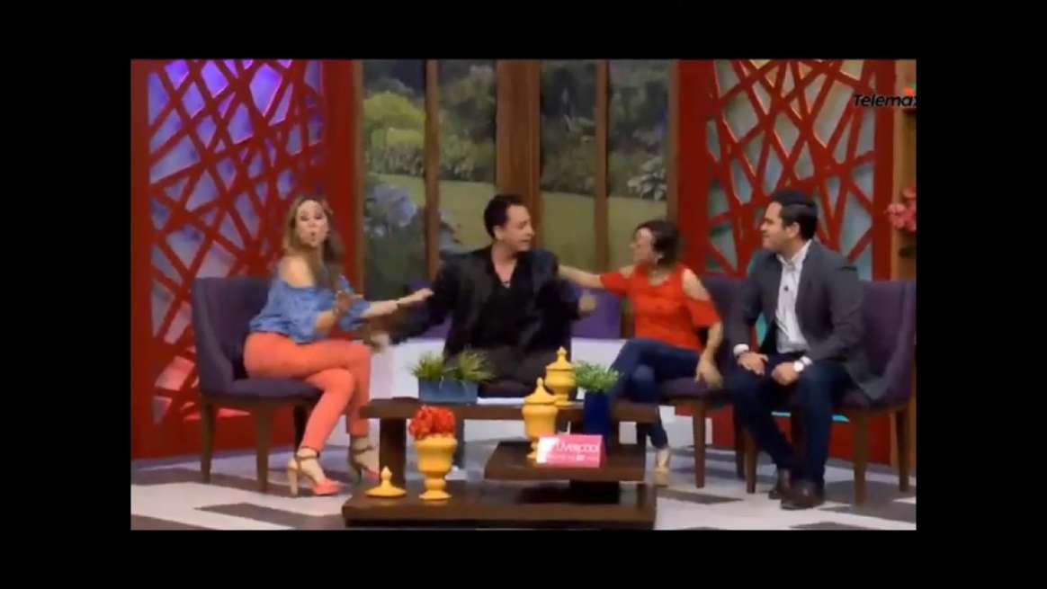 Funcionario intenta besar a la fuerza a periodista de Sonora 