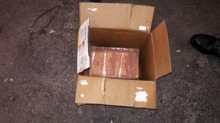 Encuentran granadas en caja de pañales