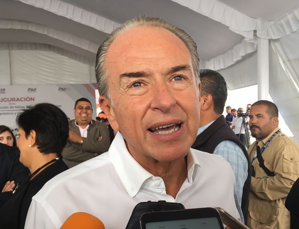 Gobernador listo para recortar su salario tras ajuste del Congreso de la Unión