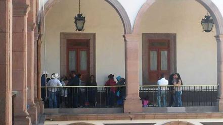 Exigen programa de vivienda popular al gobierno del estado