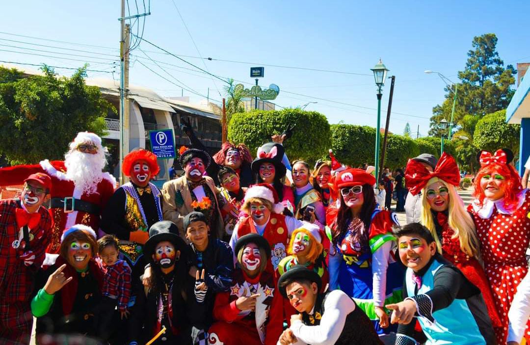¡Desfile de narices rojas! Regresa reunión de payasos en la capital de SLP. Foto: Especial