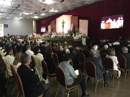 “Me enamoro cada vez más del corazón potosino”, dice nuevo arzobispo de SLP tras toma de posesión