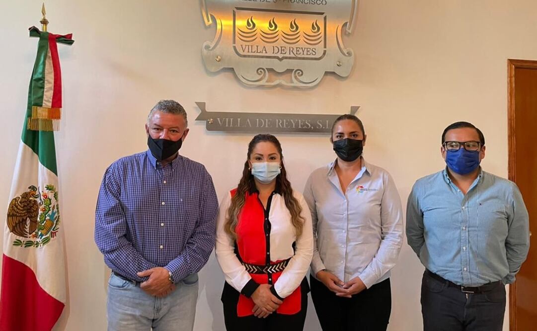 Industriales y Villa de Reyes crearán agenda conjunta de trabajo. Foto: Especial