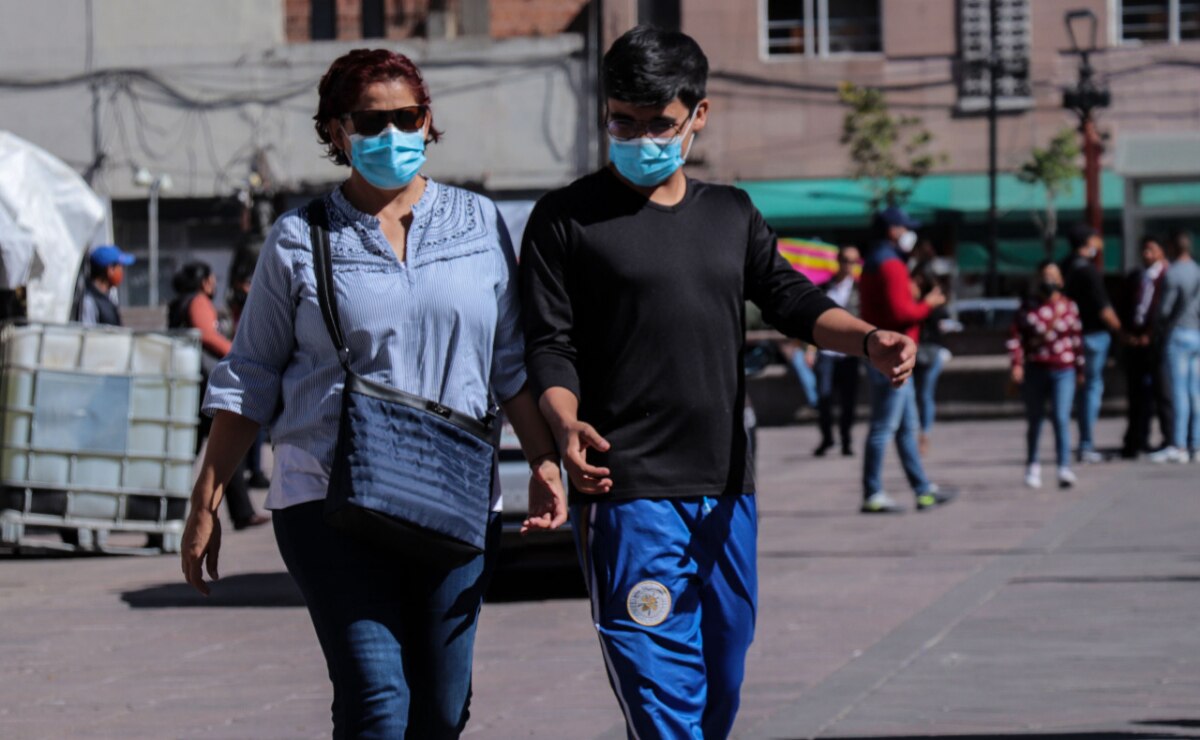 Mueren cinco adultos por Covid-19 en SLP; no contaban con esquema de vacunación