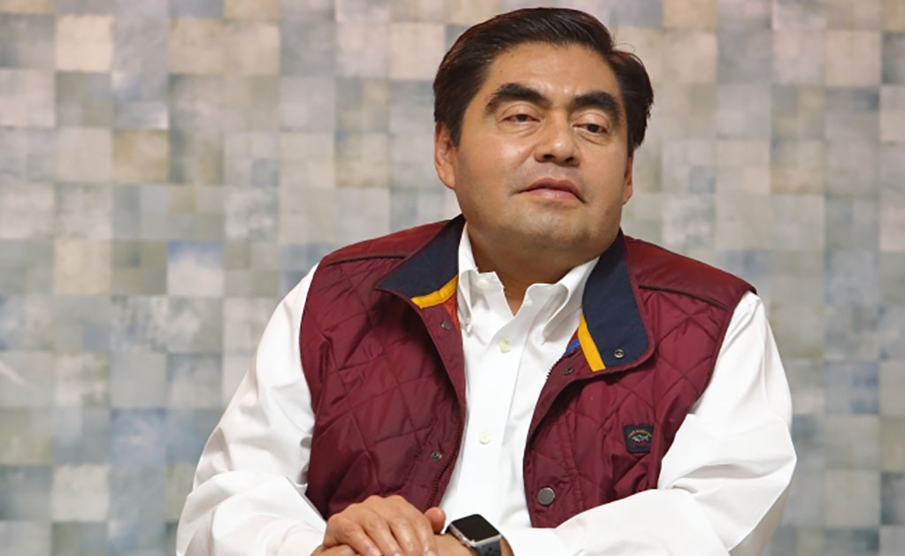 Ratifican registro de Barbosa como candidato a gobernador de Puebla