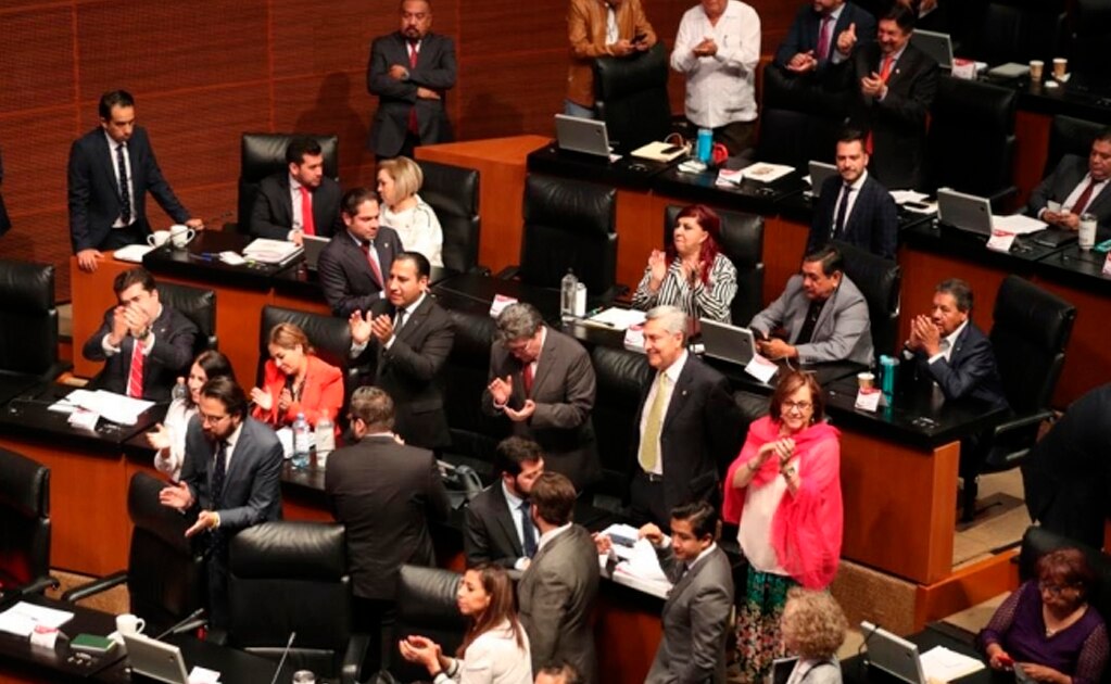 Senado avala sin cambios la reforma laboral; pasa al Ejecutivo