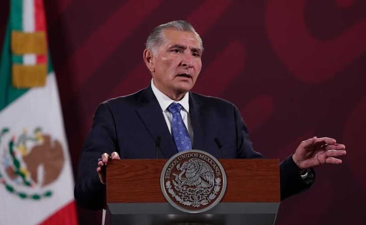 No hay nada que ocultar, AMLO se está recuperando, dice Adán Augusto López. Foto: Diego Simón Sánchez