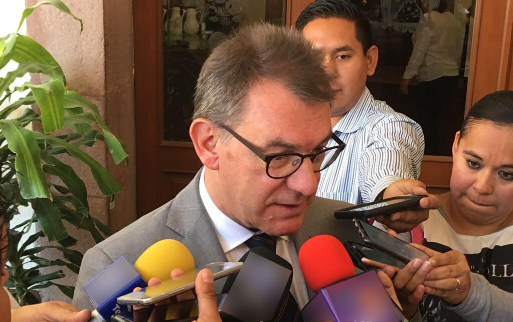 "Gobierno debe garantizar condiciones para que BMW en SLP tenga éxito"