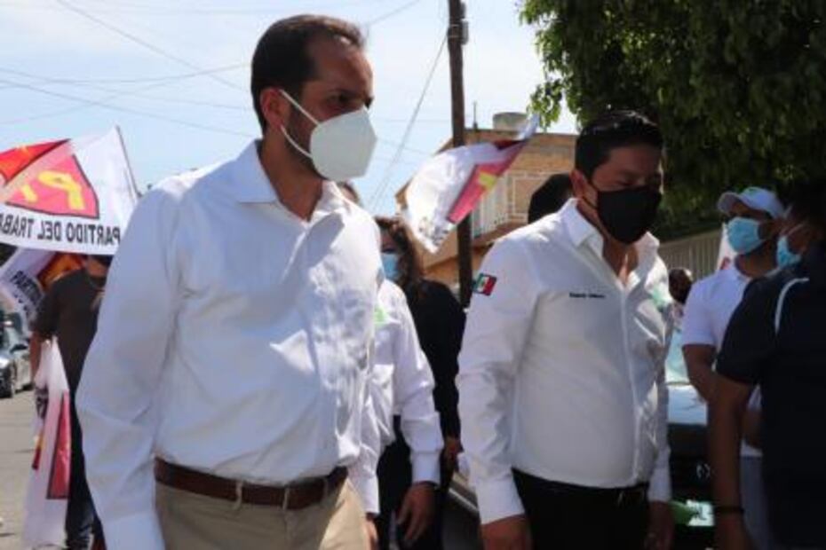 Candidatos a la alcaldía de la capital potosina se registran ante el órgano electoral