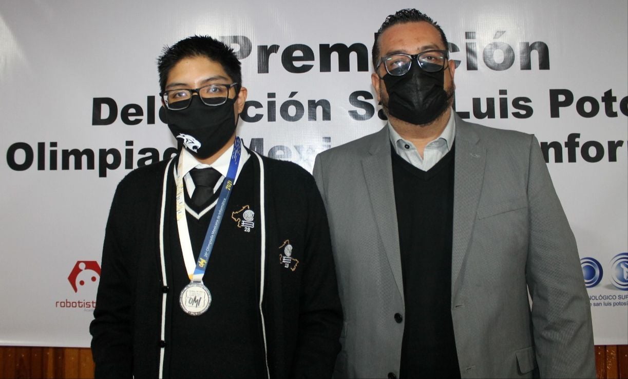 Estudiante del Cobach gana medalla de plata en Olimpiada Nacional de Informática. Foto: Especial