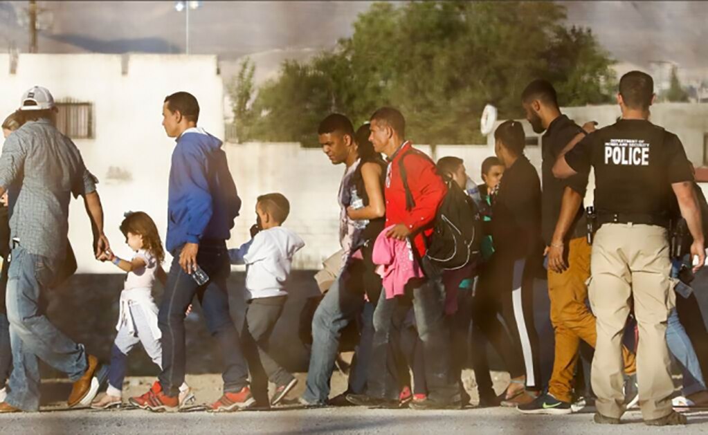 Discute Congreso de EU por fondos mientras empeoran condiciones de migrantes en frontera con México