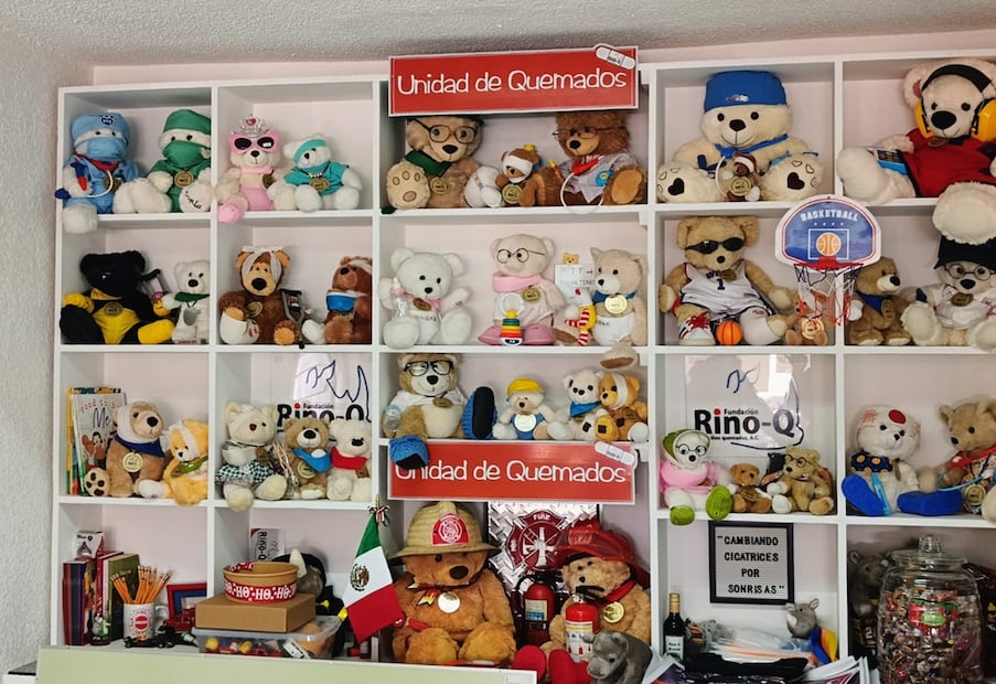 Los peluches de Rino Q tienen características similares a los pacientes para fomentar la inclusión y empatía