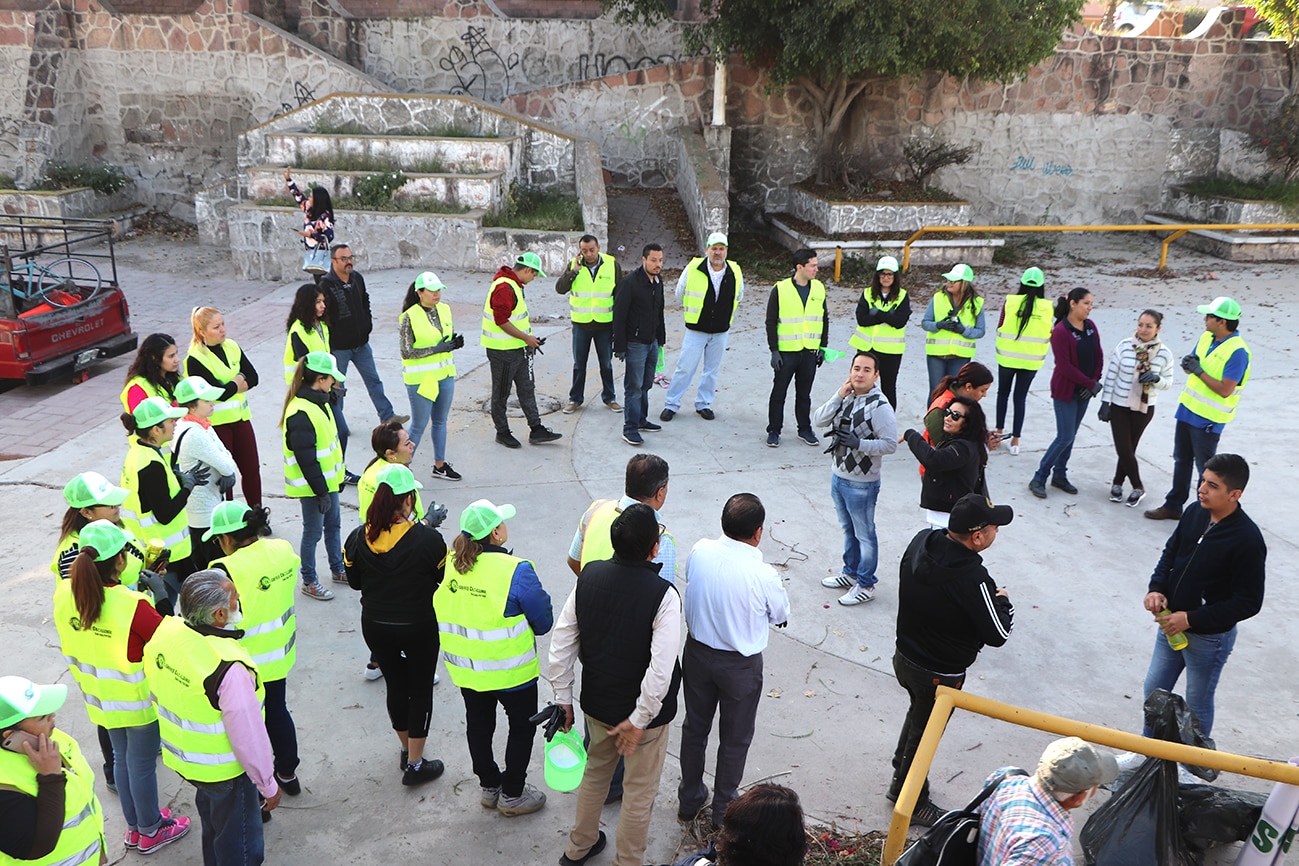 Trabajadores municipales se suman al “Basura Challenge”