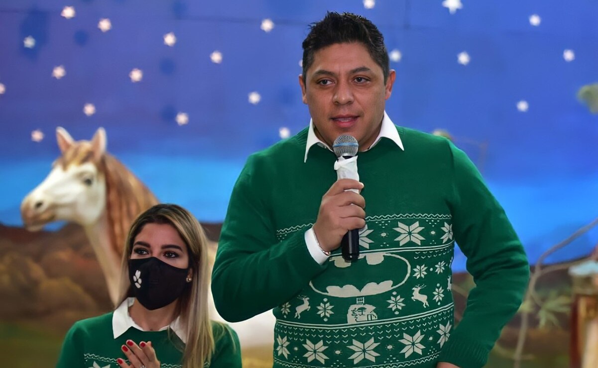 ¿Cuánto cobraría de aguinaldo el gobernador de San Luis Potosí?