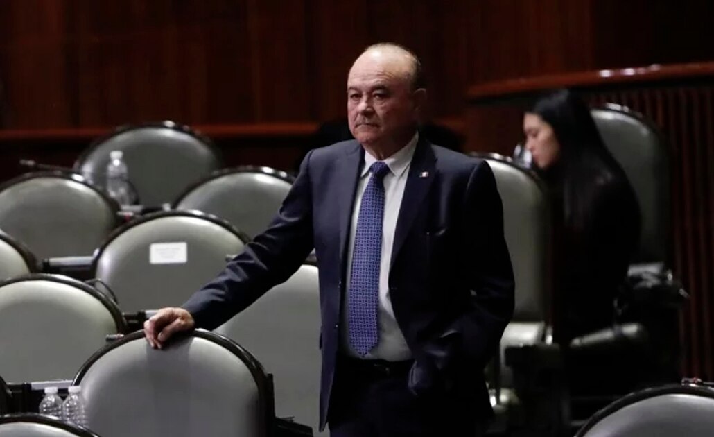 “Pase de charola” de AMLO a empresarios, similar al de Salinas: Ernesto Ruffo