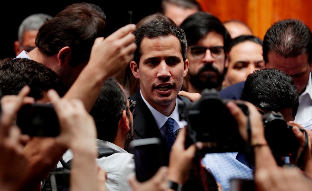 Guaidó afirma que se reuniría con chavistas para cesar "usurpación" de Maduro