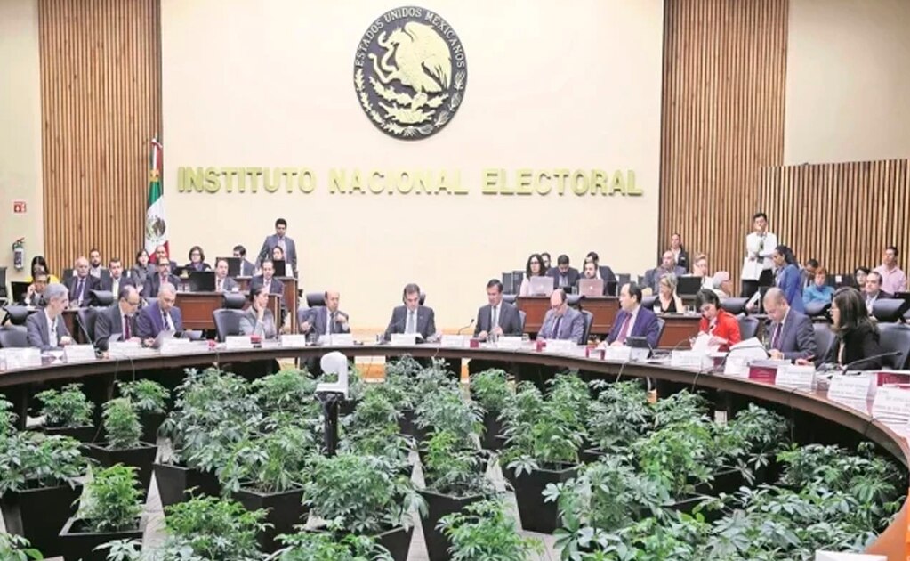 Recorte al INE, “el más grande de la historia”; advierten riesgos