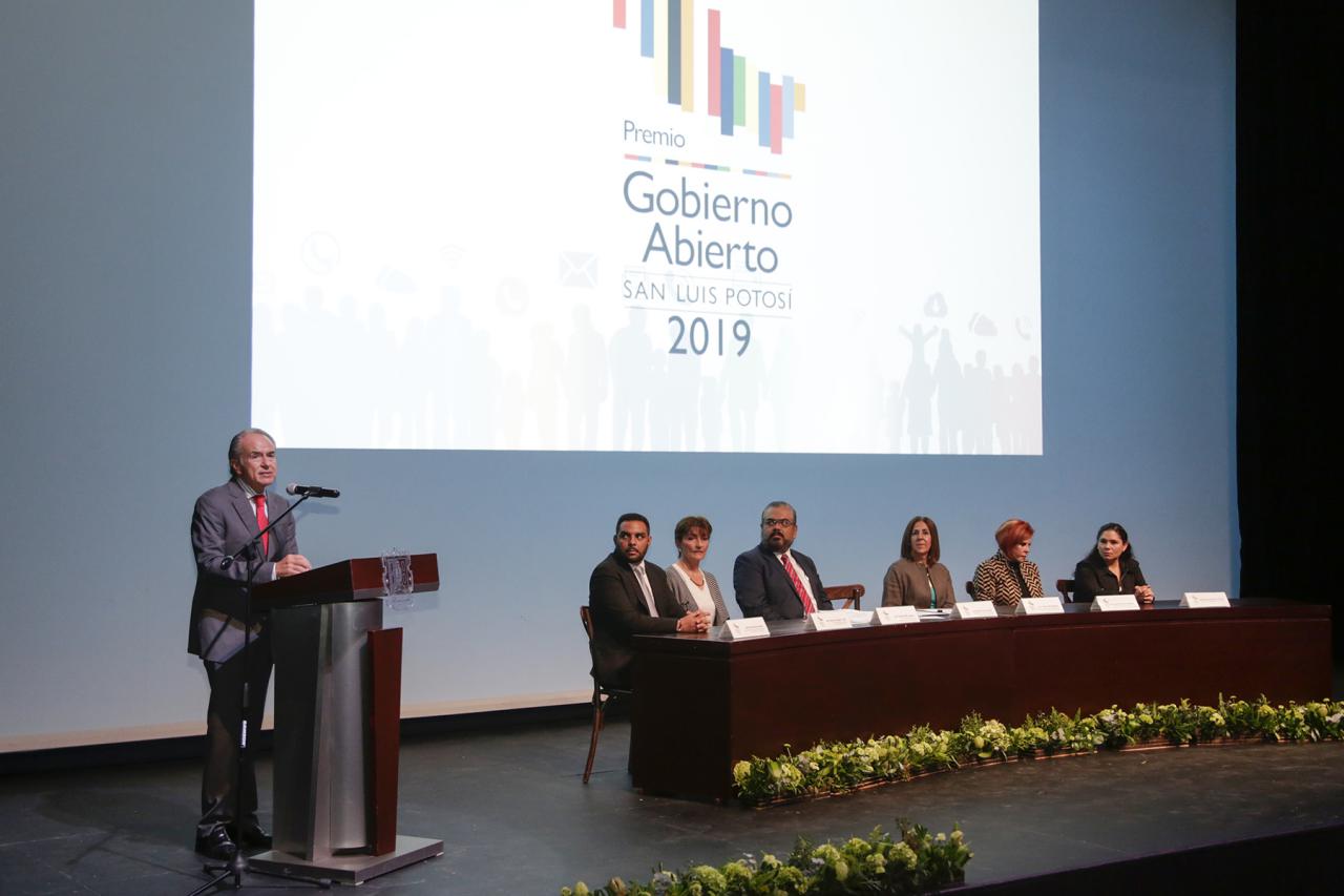 JMCL entrega “Premio Gobierno Abierto San Luis Potosí 2019”