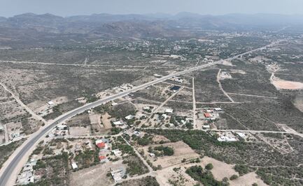 Gobiernos anteriores de SLP entregaron a empresarios “amigos” lotes y naves industriales, destapa Gallardo