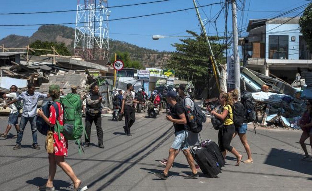  Papa lamenta la “trágica pérdida de vidas” en sismo de Indonesia