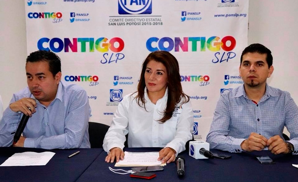 Josefina Salazar presentó su 3 de 3