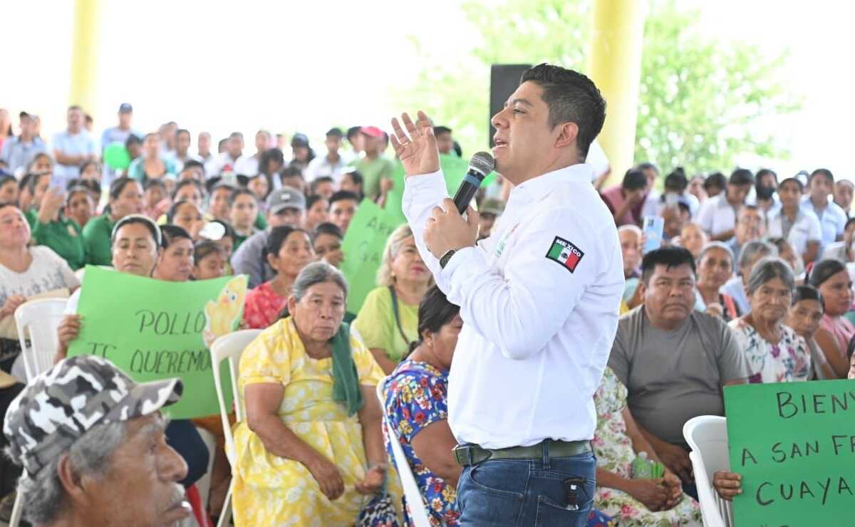 Gobierno de SLP lleva agua potable a comunidades apartadas, con inversión de 14.5 mdp