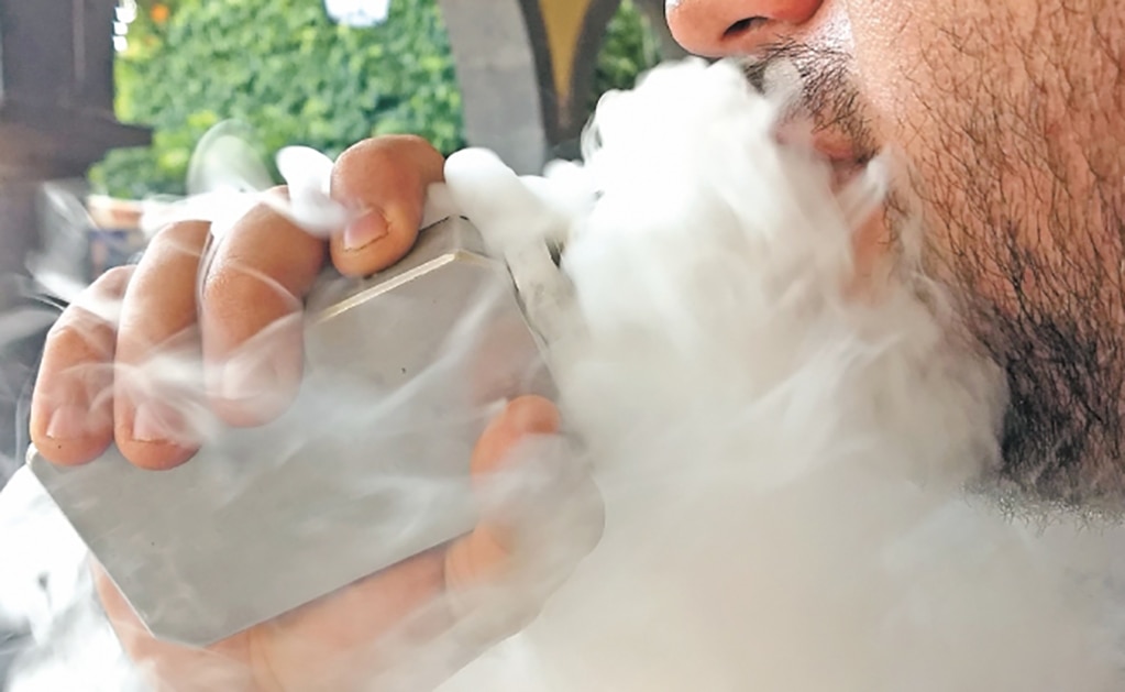 Llaman a debatir consumo por “Vaping”