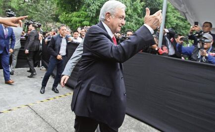 AMLO acaba con borracheras, viajes y choferes de funcionarios