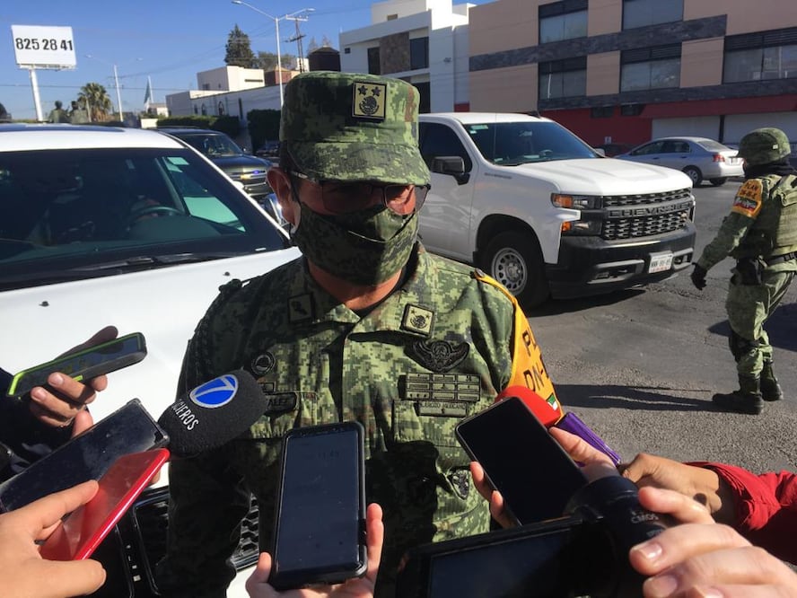 Advierte Sedena a población en general a no acercarse a centros de vacunación contra el Covid-19