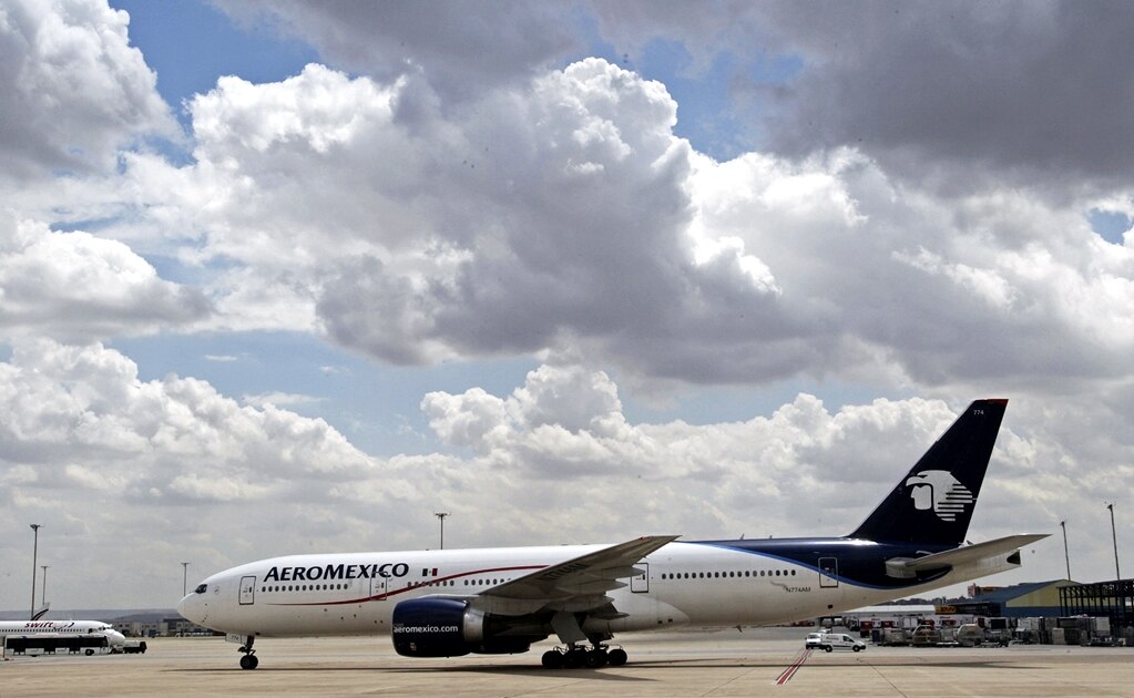 Aeroméxico ofrece disculpa por demora en vuelo