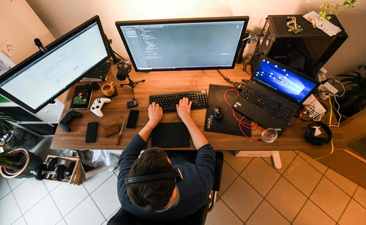 Por reducción de contagios, empresas potosinas dejan poco a poco home office