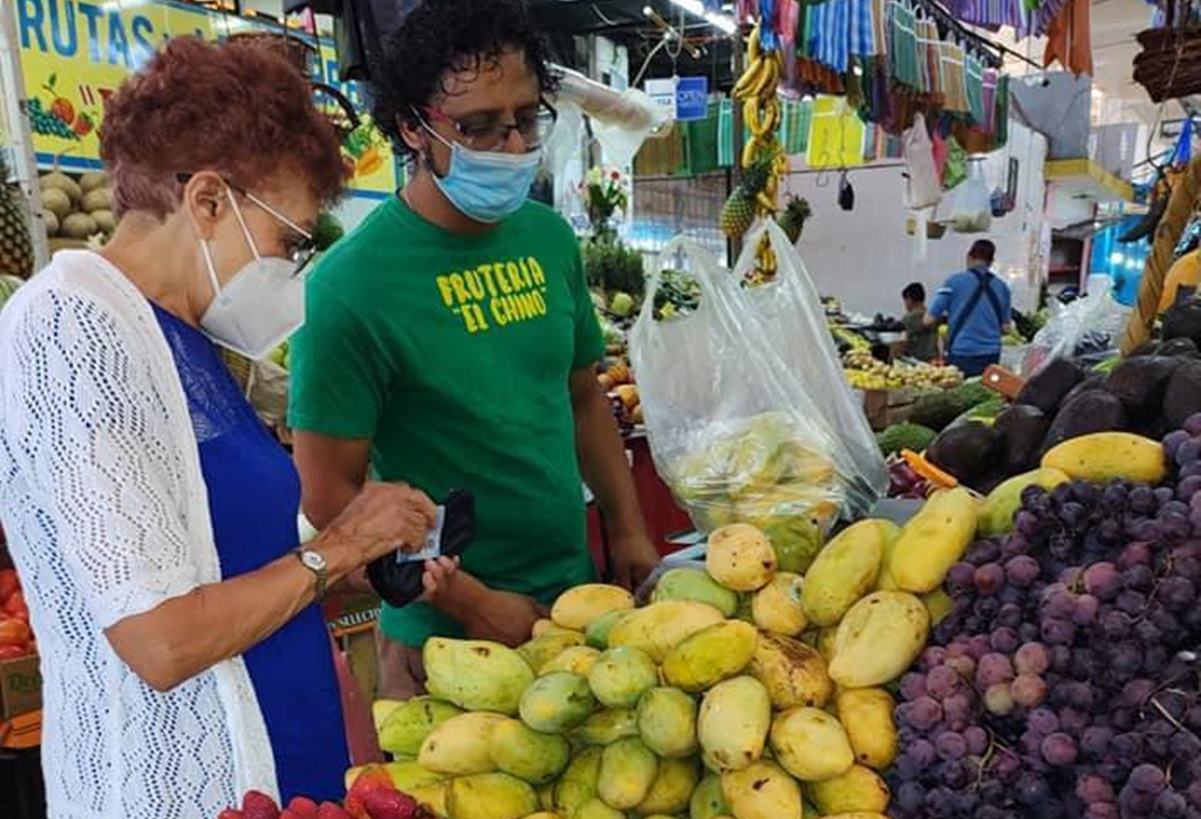 Aumenta precio de insumos para el campo; advierten alza en aguacate y otros productos. Foto: Especial