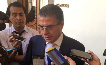 SCT no puede disponer de recursos por taxis “piratas”: Ugalde