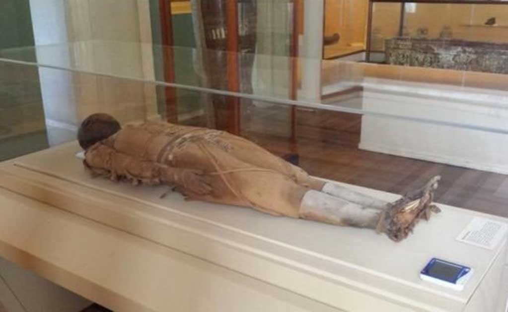 El misterio de la momia egipcia que fue consumida por el fuego