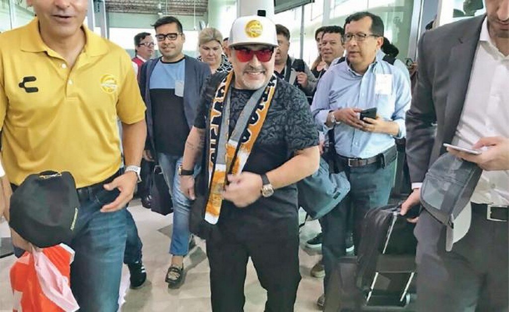 El entrenador argentino ya está en Culiacán, en donde hará su incursión en el Ascenso MX. (AP)