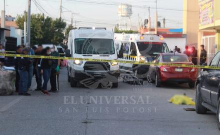 Mujer y niño mueren en incendio