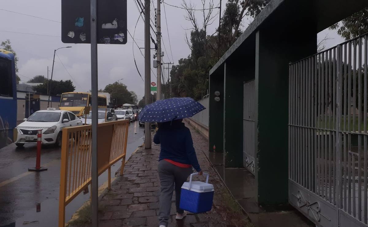 La Coordinación de Protección Civil de SLP ha emitido una serie de recomendaciones que los habitantes se cuiden en esta temporada de lluvias.
Foto: Regina Arellano