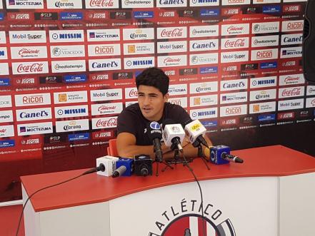 Equipo de débiles visuales visitó al Atlético de San Luis