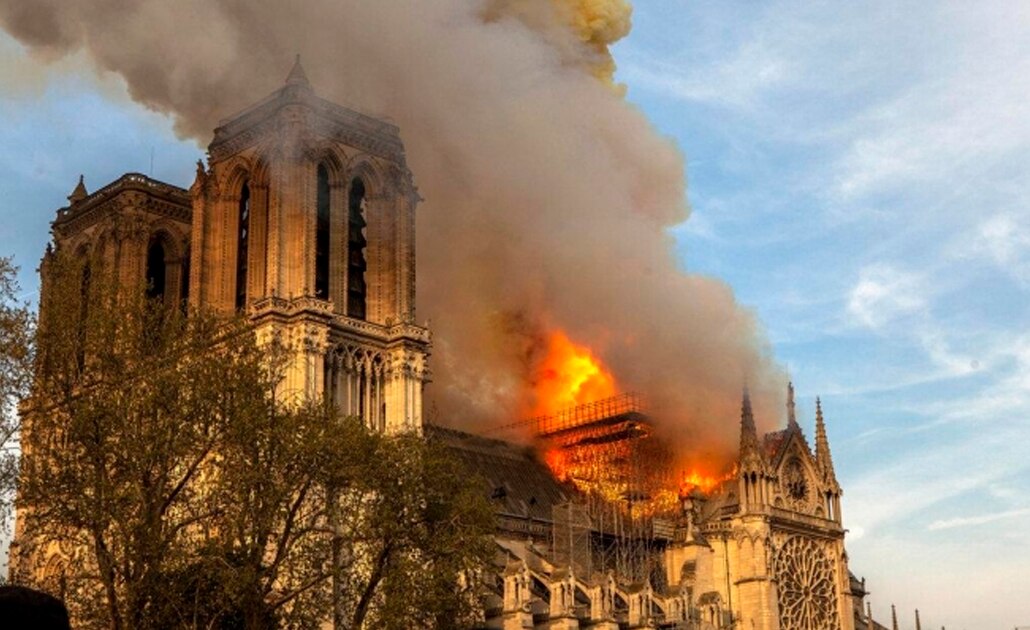 "Incendio de la Catedral Notre Dame borra parte de la historia"