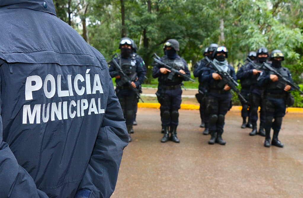 Mandan 17 policías a vigilar Parque Tangamanga