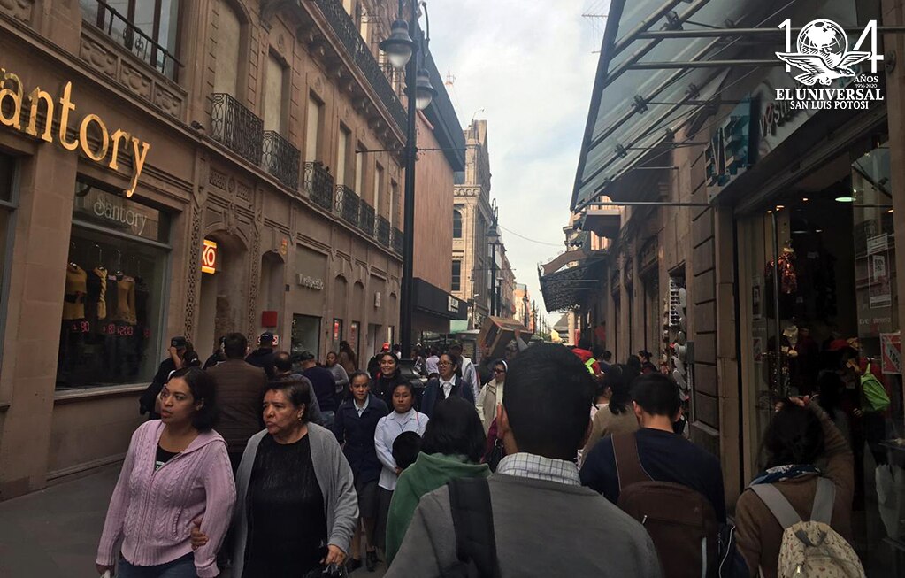 Sector comercial se prepara para temporada alta por época decembrina