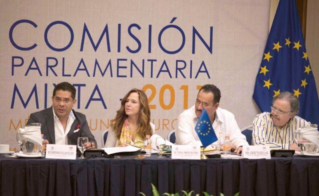 Europarlamento ofrece misión para observar comicios