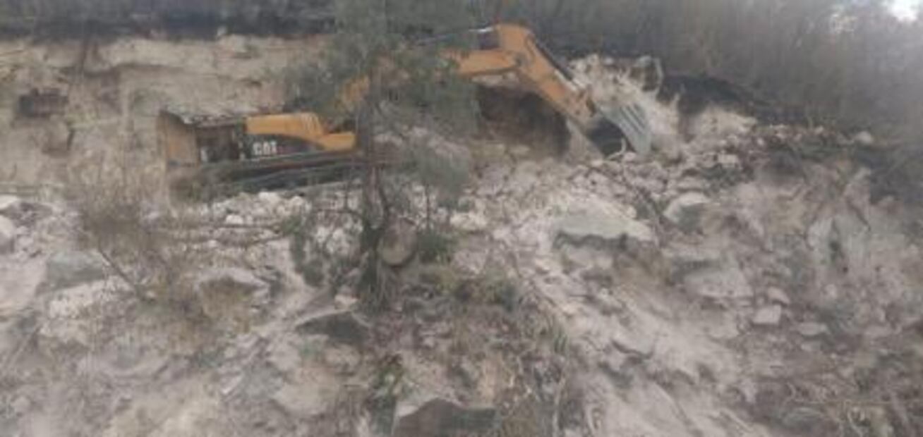 Fallece un hombre por derrumbe en carretera Rioverde