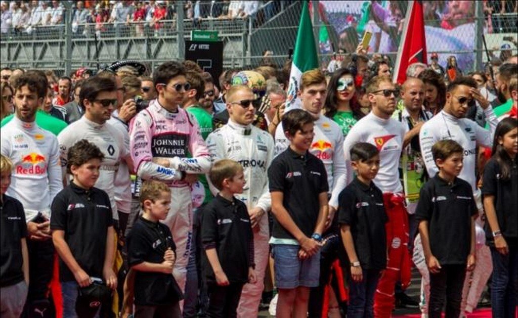 Edecanes serán reemplazadas por niños en la Fórmula 1